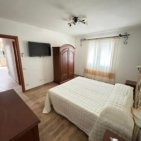 Lutturai 4 Feriehus *